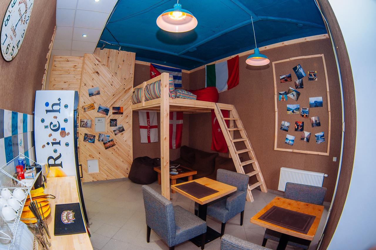 Papa'S Hostel Czernihów Zewnętrze zdjęcie