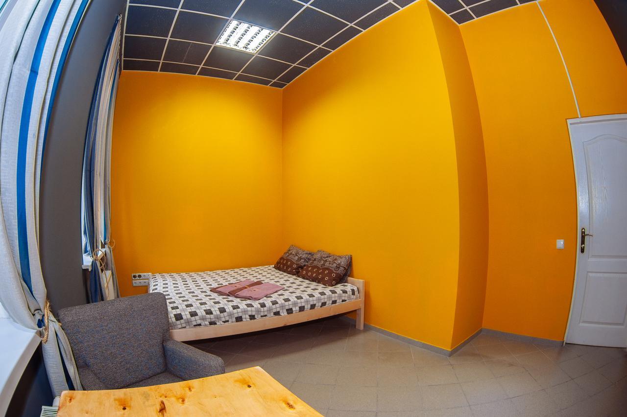 Papa'S Hostel Czernihów Zewnętrze zdjęcie