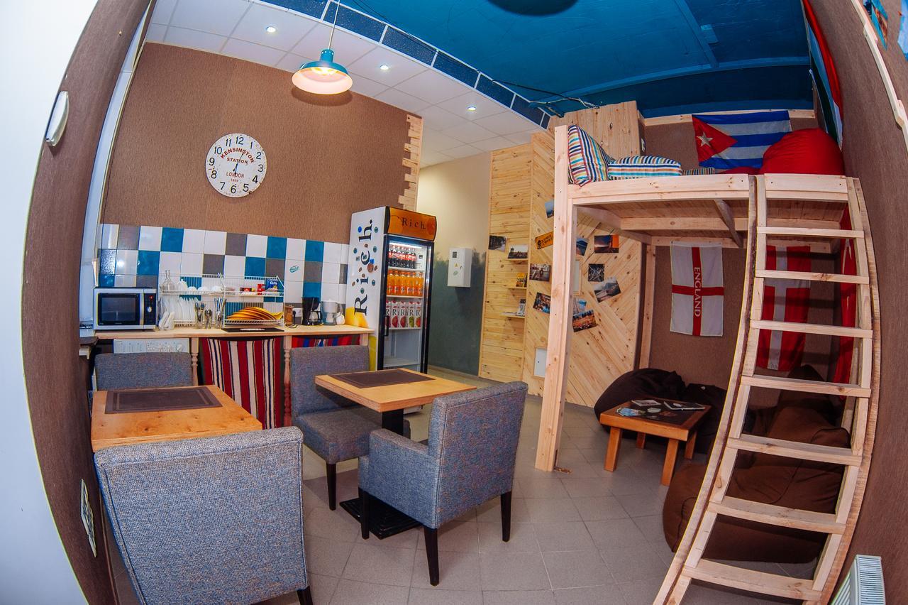 Papa'S Hostel Czernihów Zewnętrze zdjęcie